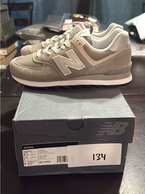 Brand new 574 New Balance grey size 9.5 women/8 men, 10 women/8.5 men